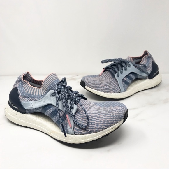 WOMENS ULTRA BOOST SIZE 8 light pink and blue - Picture 3 of 5